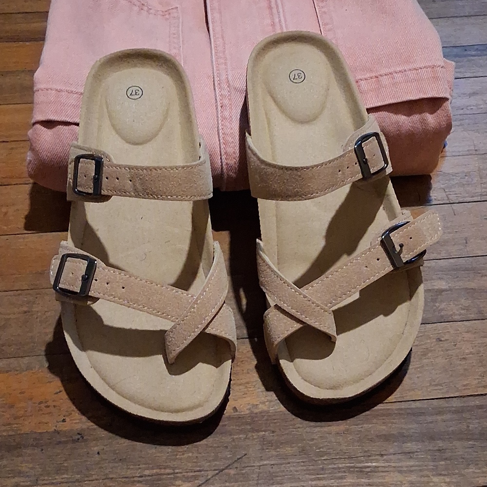 Kids Tan Suede Double-Buckle Sandals